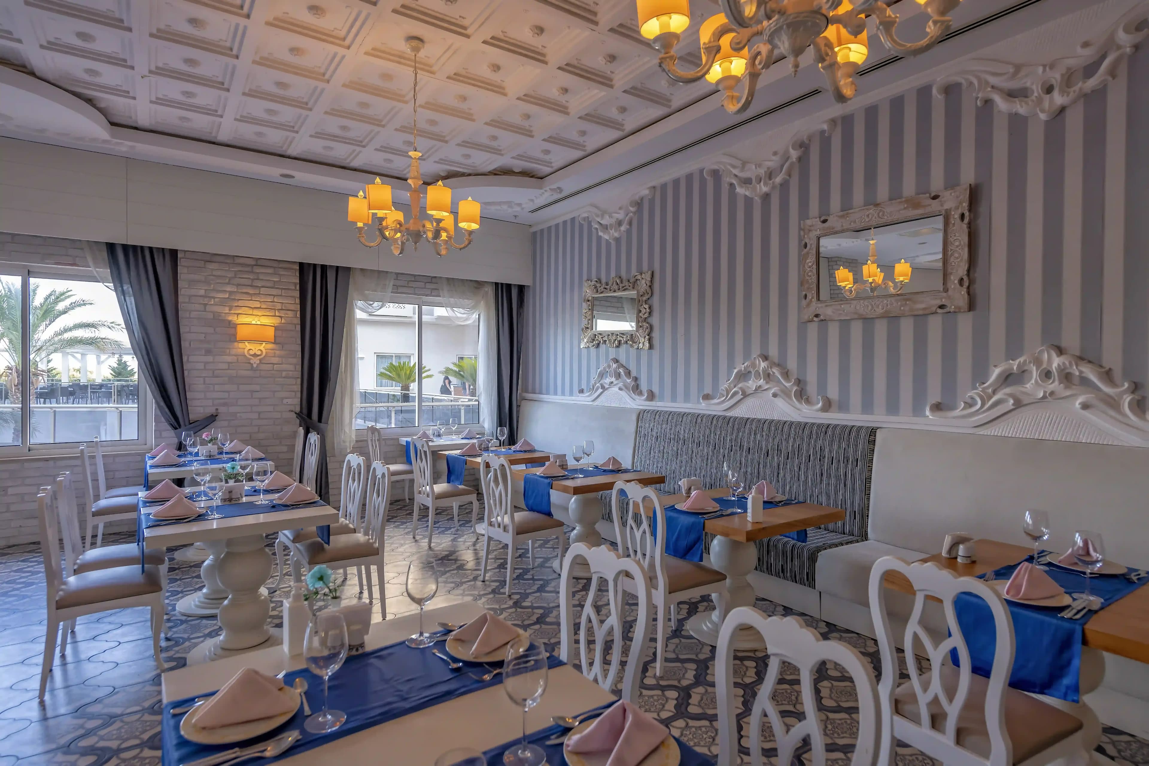 Lrs Lake & River Side Hotel & Spa Restaurant