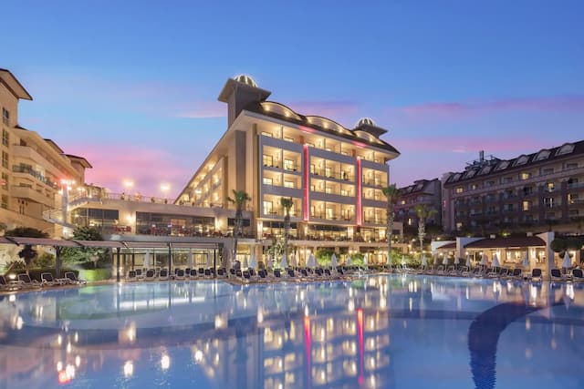 Aydınbey King's Palace & Spa