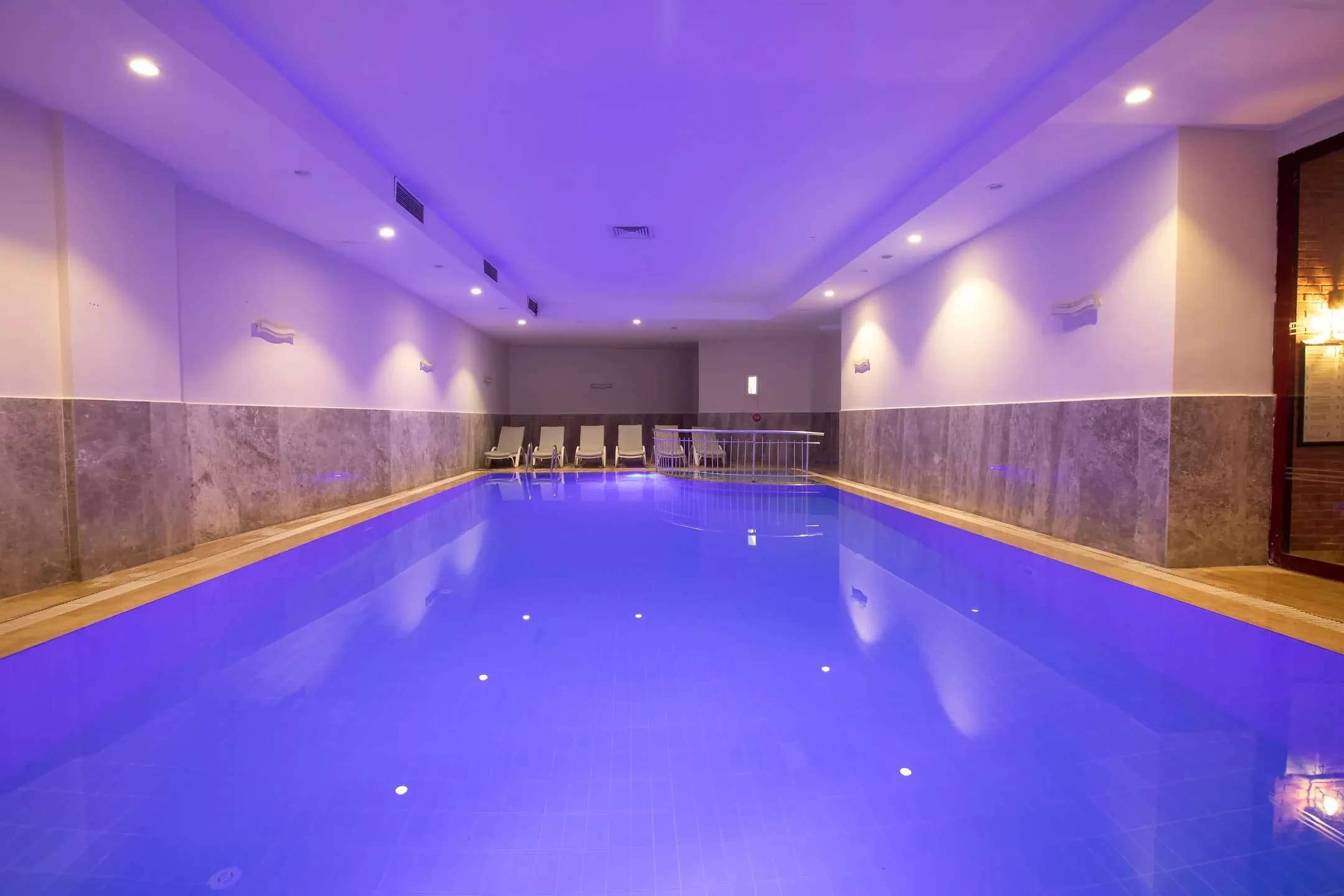 FALCON HOTEL Eğlence