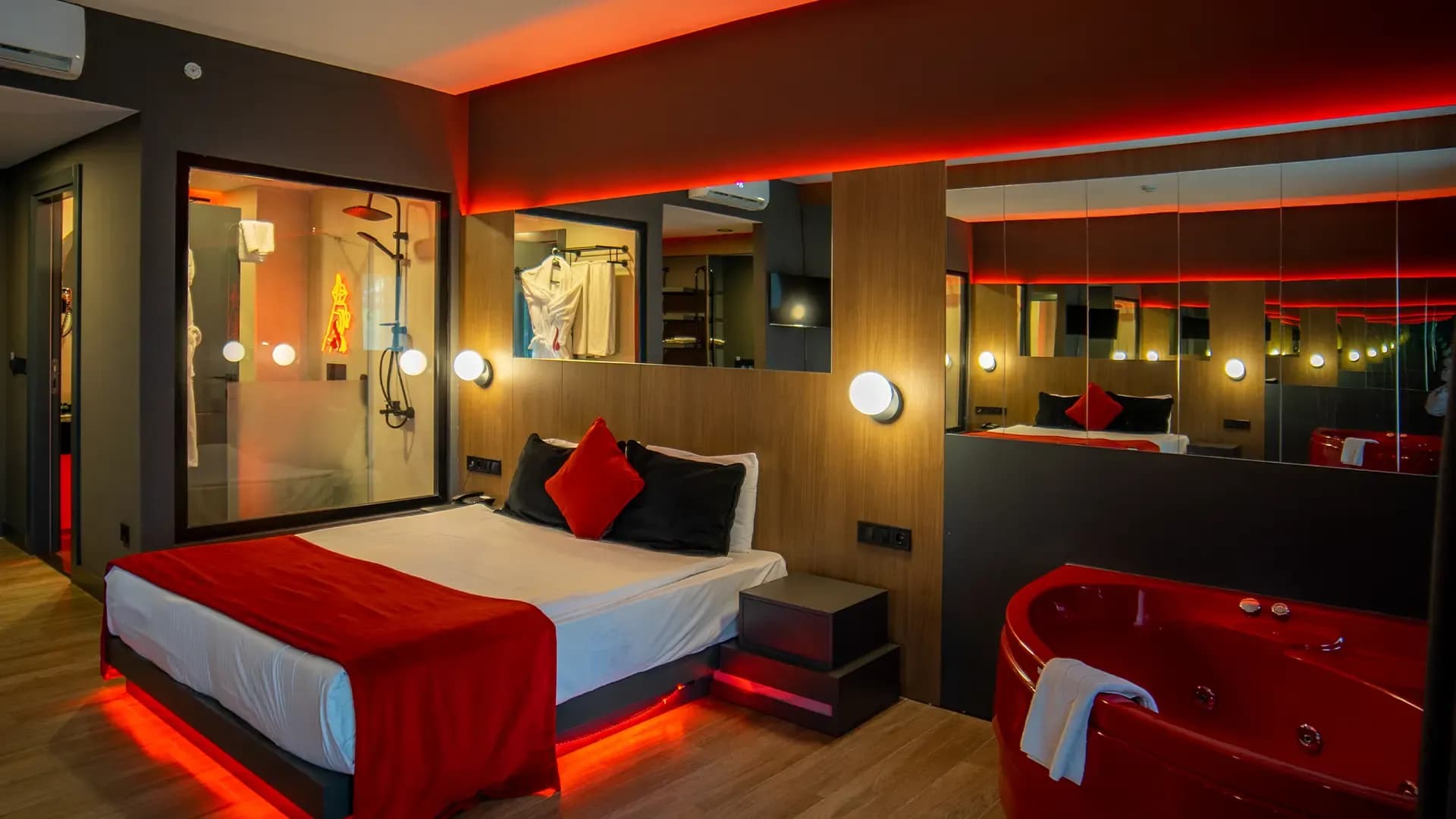 Amon Hotels (+16) Odalar