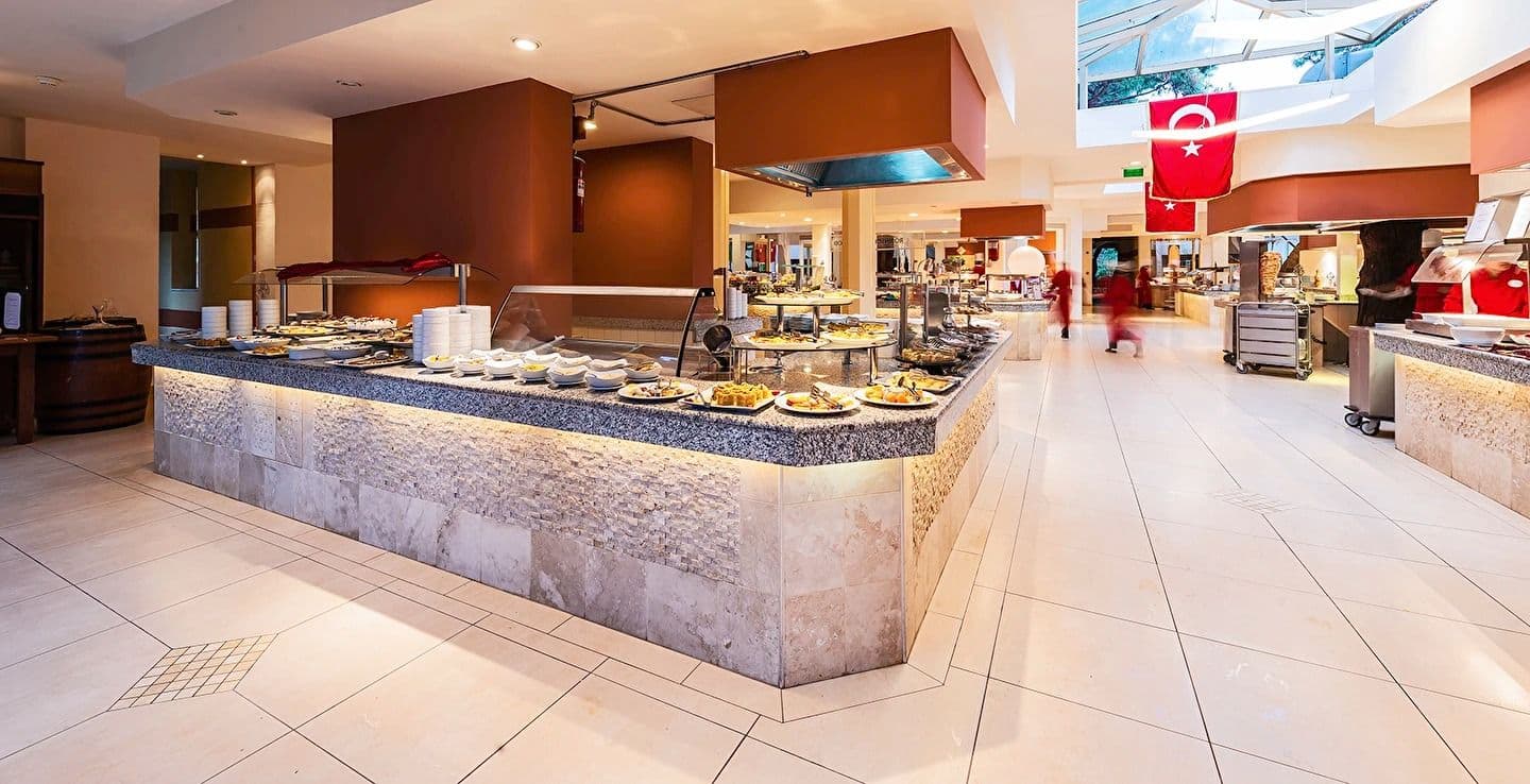 Robinson Çamyuva (+18) Restaurant