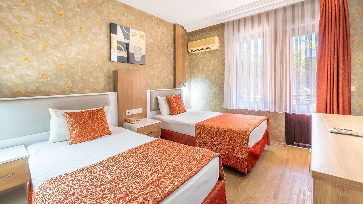 Aleria Belport Beach Hotel Odalar