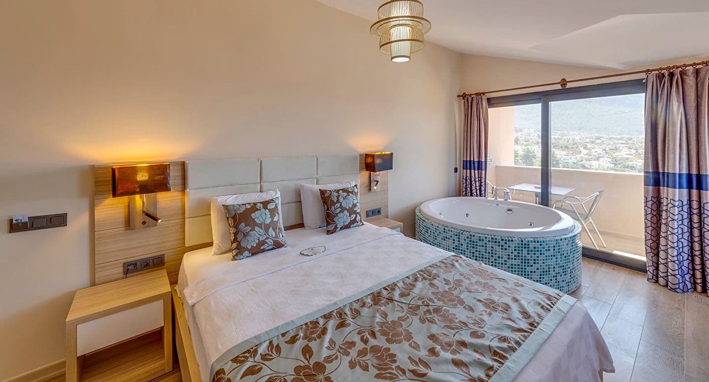 Perdikia Hill & Family Hotel Odalar