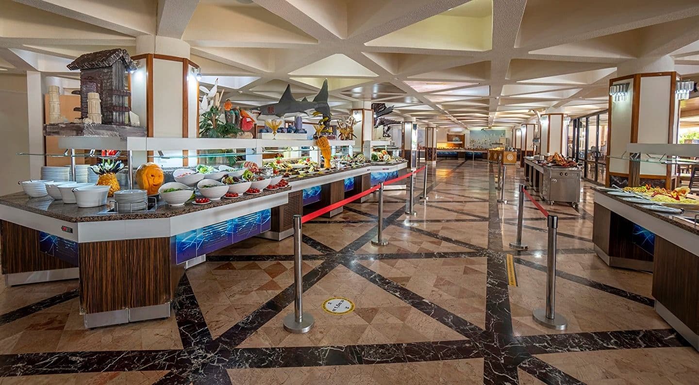 MC Beach Resort Hotels Restaurant