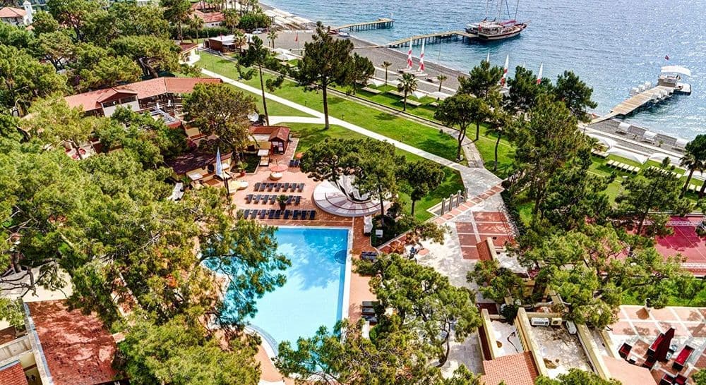 Robinson Çamyuva (+18) Tüm Fotoğraflar