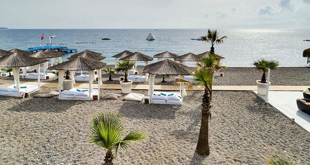 Robinson Çamyuva (+18) Tüm Fotoğraflar