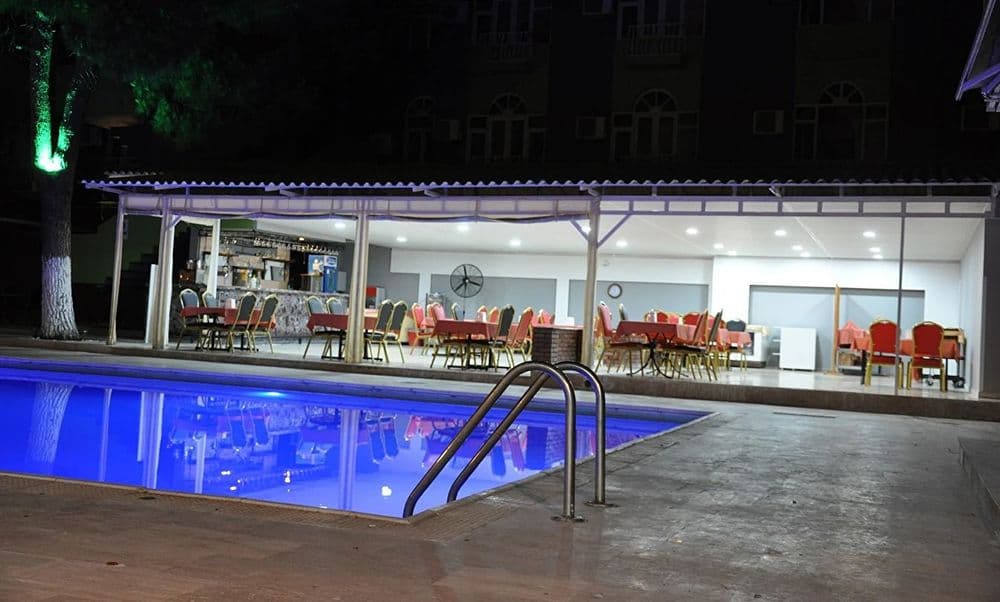 Anita Kemer Noch Hotel Tüm Fotoğraflar