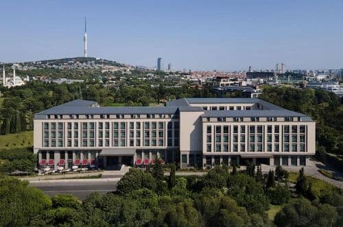Altunizade Suites Istanbul, Curio Collection by Hilton