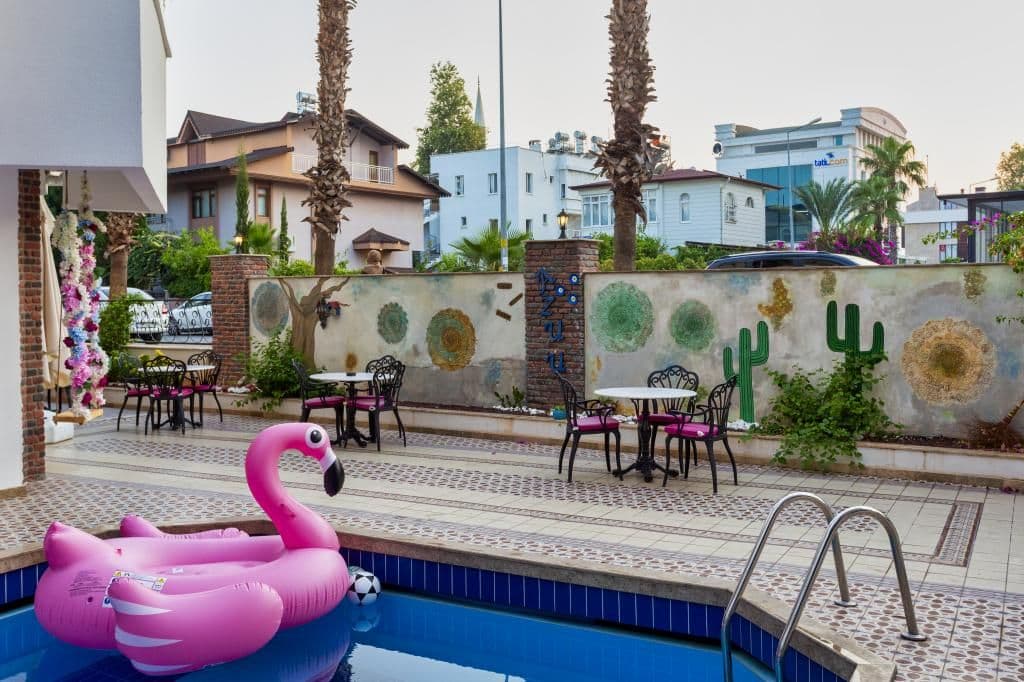 Azuu Hotel Eğlence