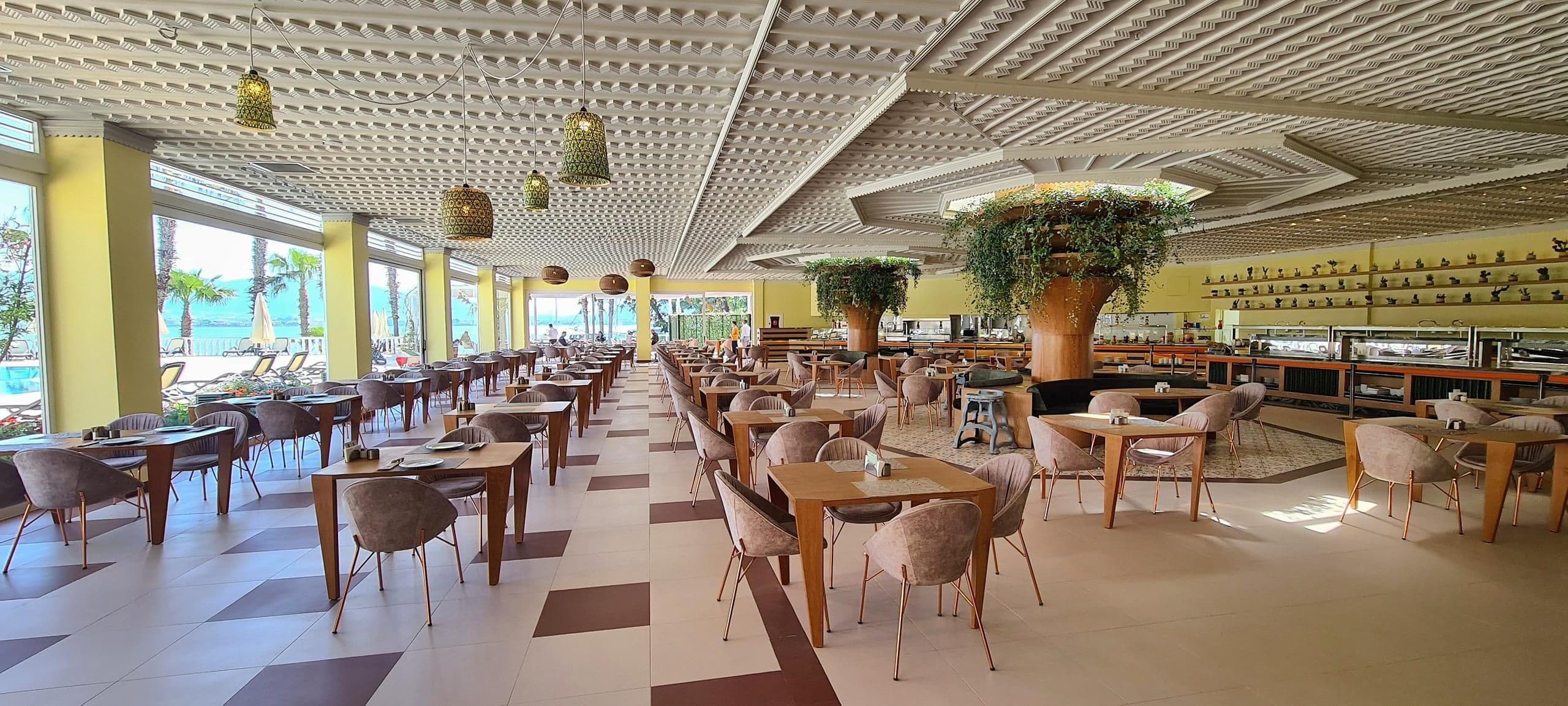 Club & Hotel Letoonia Restaurant